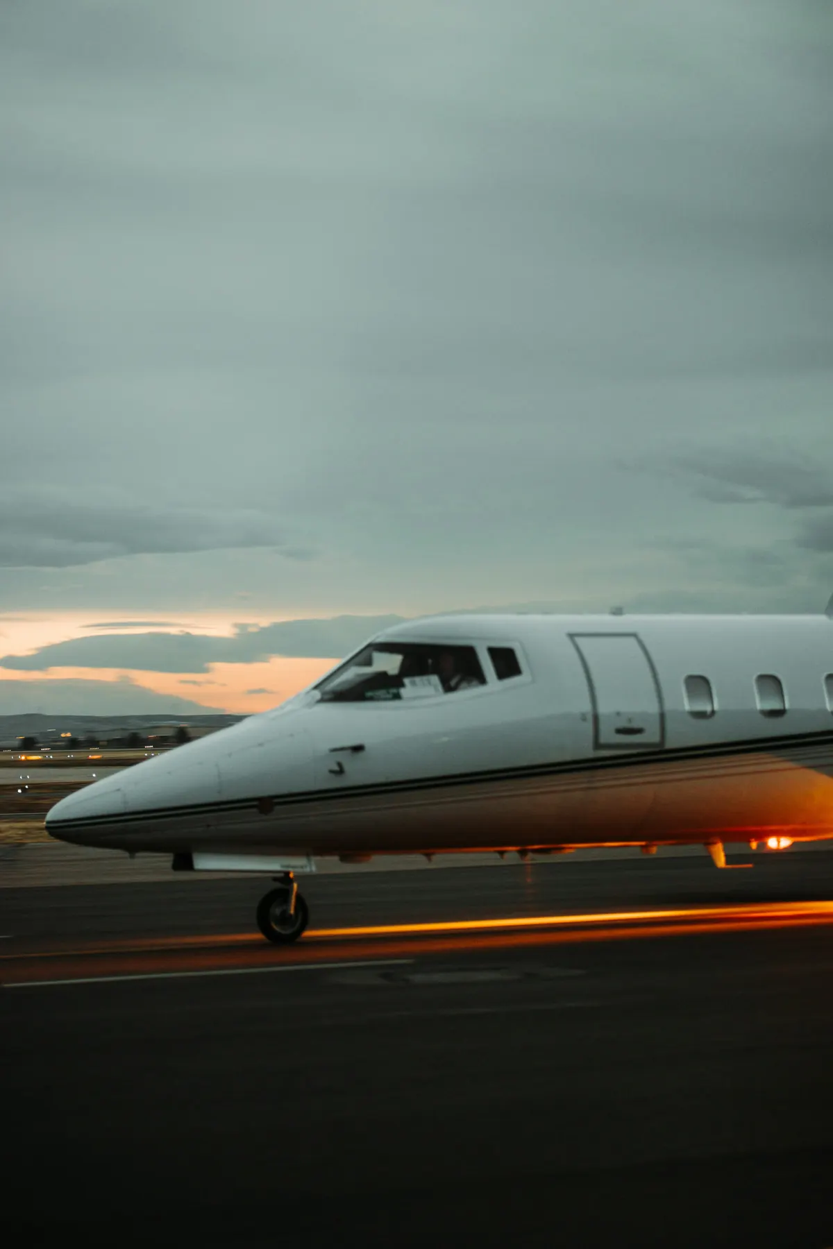 Light jet category example